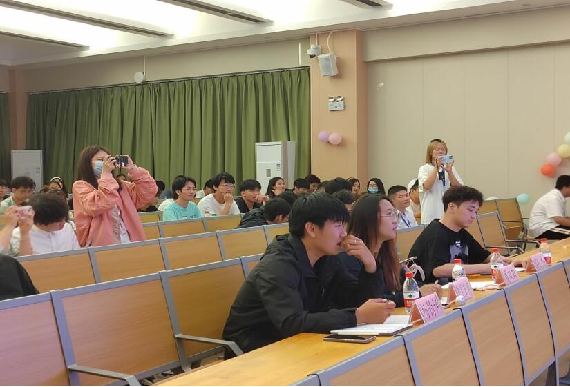 ”文明典雅舍，执德心同相处“信息科学技术学院第十一届宿舍文化节